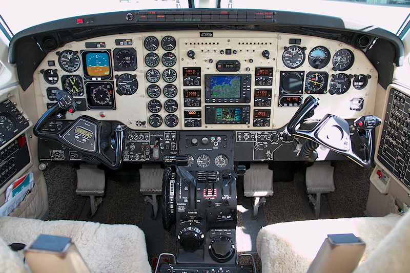 2005 Beechcraft C90B
